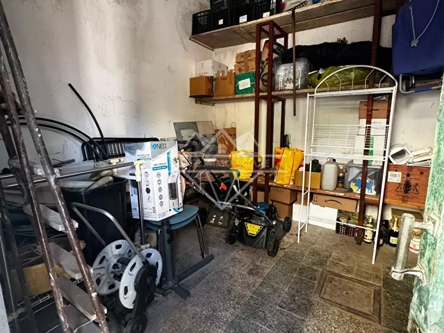 Immagine 26 di Casa indipendente in vendita  a Carrara