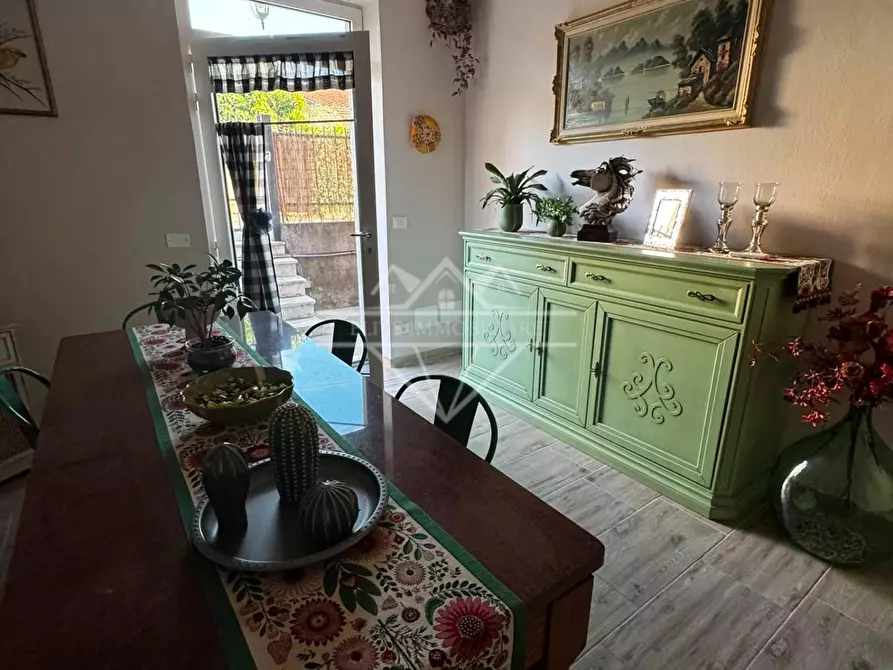 Immagine 9 di Casa indipendente in vendita  a Carrara