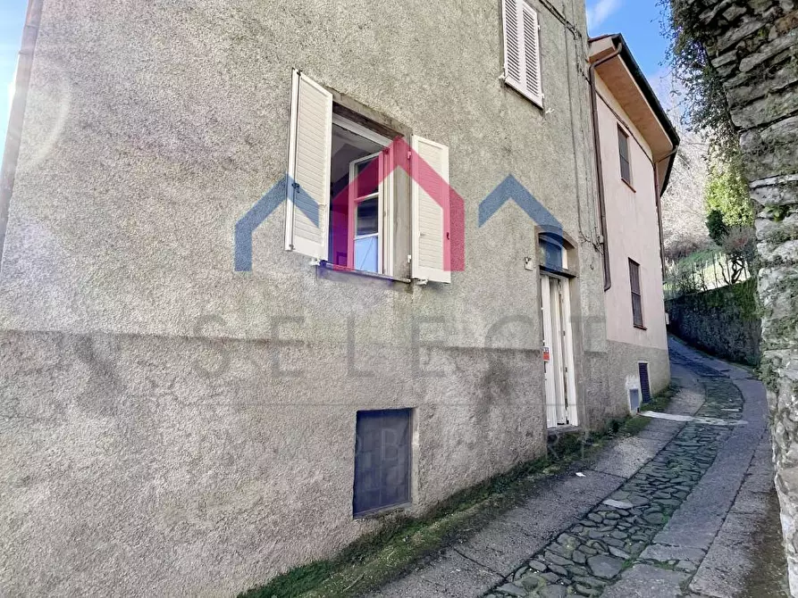 Immagine 4 di Terratetto in vendita  a Borgo A Mozzano