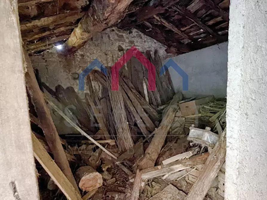Immagine 39 di Terratetto in vendita  a Borgo A Mozzano