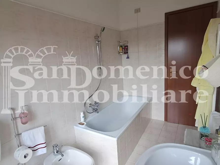 Immagine 16 di Appartamento in vendita  a Calcinaia