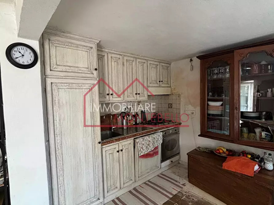 Immagine 12 di Terratetto in vendita  a Camaiore