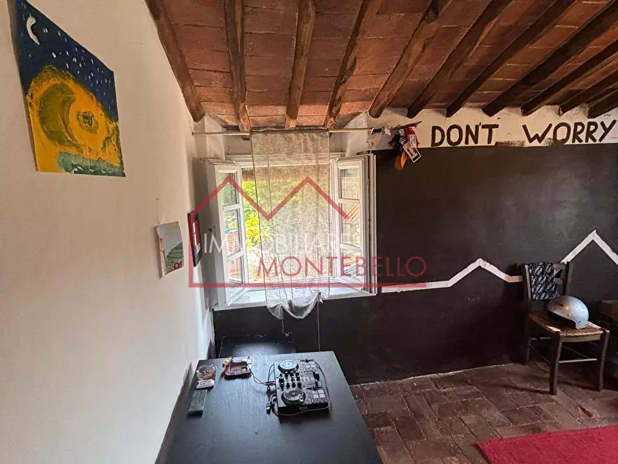 Immagine 28 di Terratetto in vendita  a Camaiore