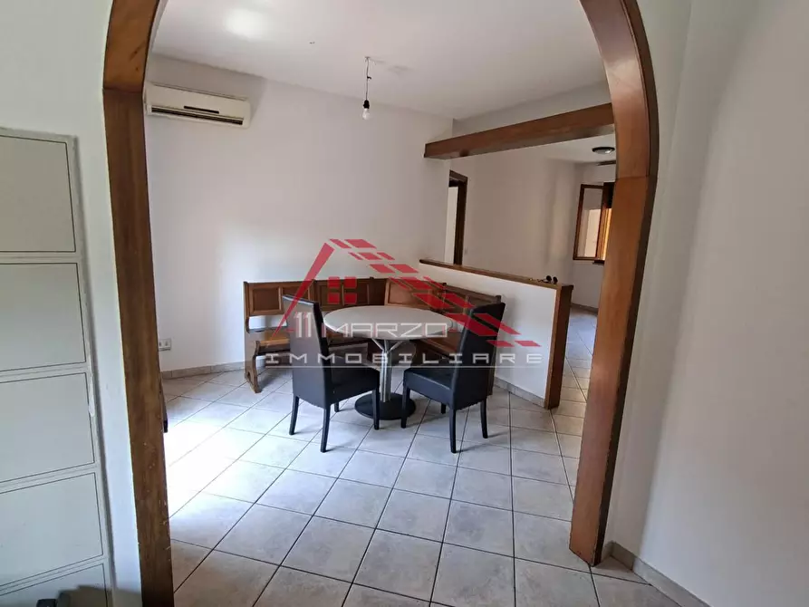 Immagine 5 di Appartamento in vendita  a Cascina