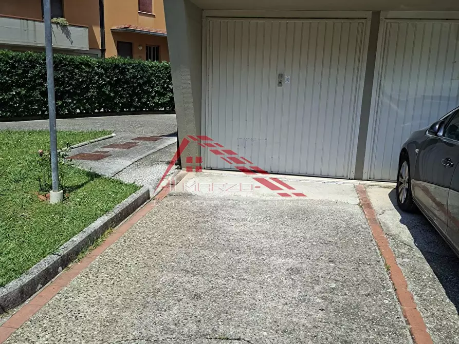 Immagine 11 di Appartamento in vendita  a Cascina