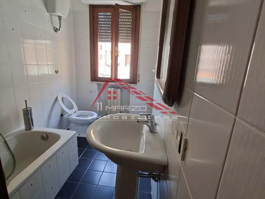Immagine 8 di Appartamento in vendita  a Cascina