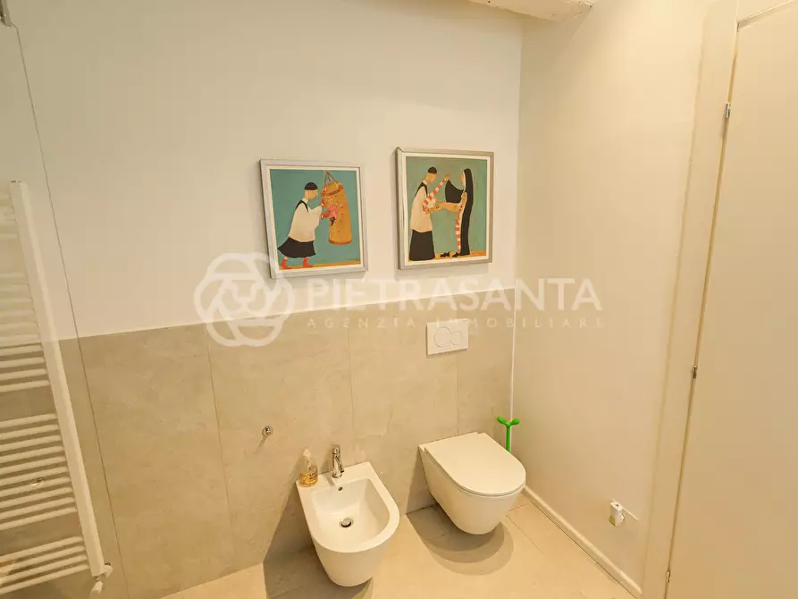 Immagine 36 di Appartamento in vendita  a Pietrasanta
