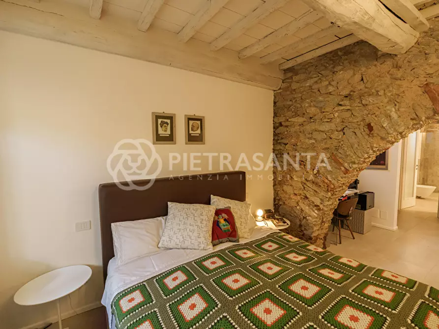 Immagine 44 di Appartamento in vendita  a Pietrasanta