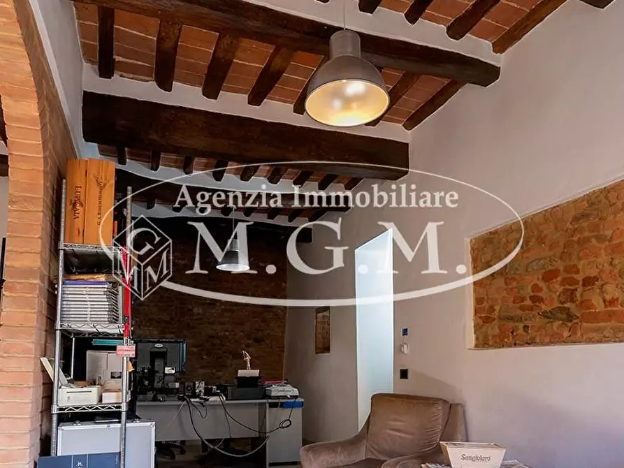 Immagine 8 di Appartamento in vendita  a Montopoli In Val D'arno