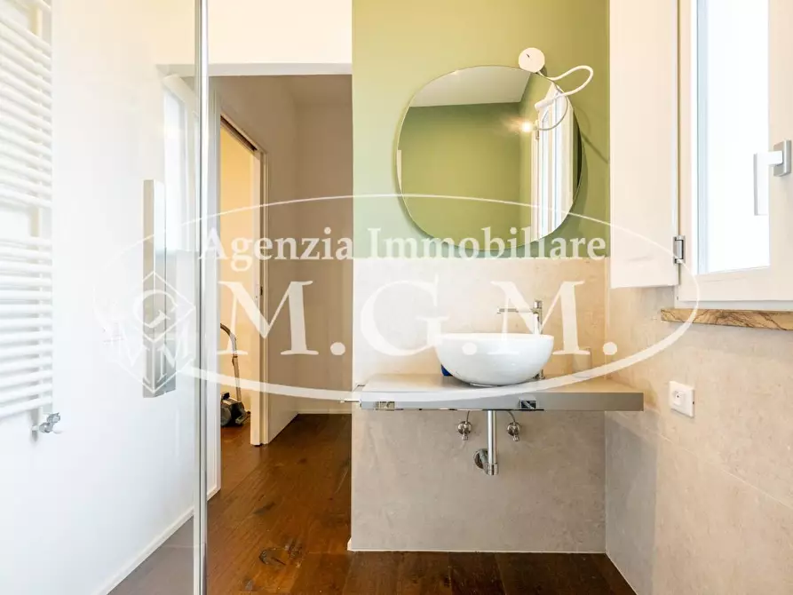 Immagine 27 di Rustico / casale in vendita  a Santa Maria A Monte