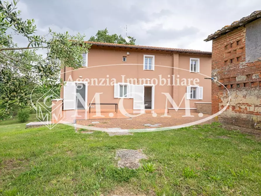 Immagine 45 di Rustico / casale in vendita  a Santa Maria A Monte