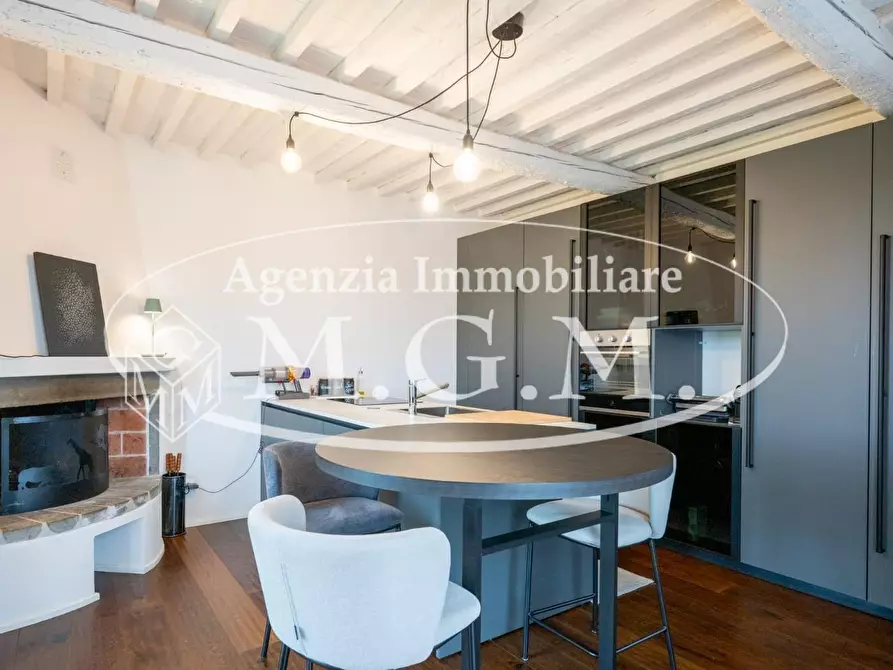 Immagine 9 di Rustico / casale in vendita  a Santa Maria A Monte