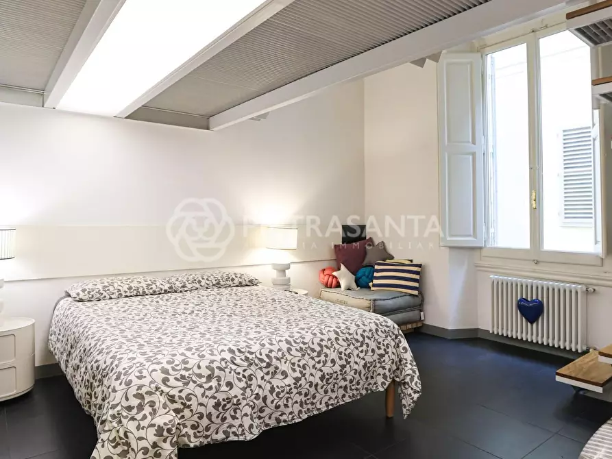 Immagine 85 di Appartamento in vendita  a Firenze