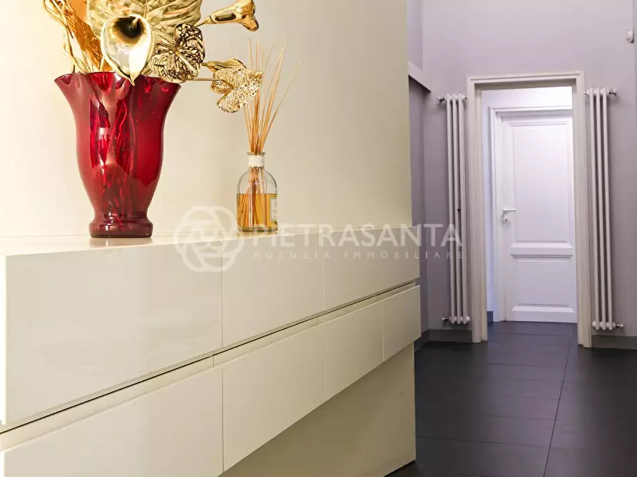 Immagine 54 di Appartamento in vendita  a Firenze