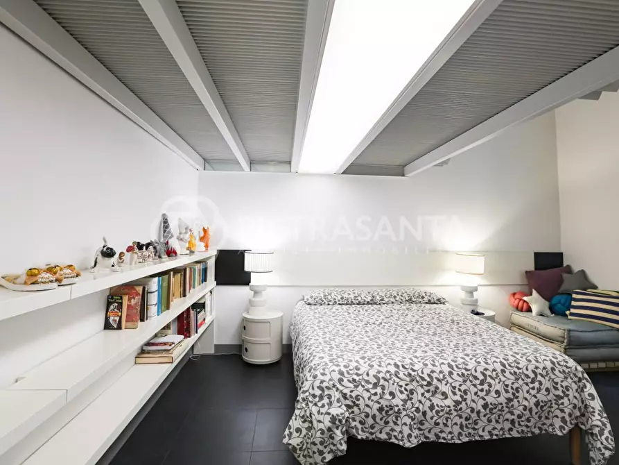 Immagine 83 di Appartamento in vendita  a Firenze