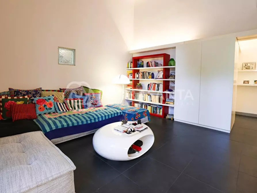 Immagine 41 di Appartamento in vendita  a Firenze