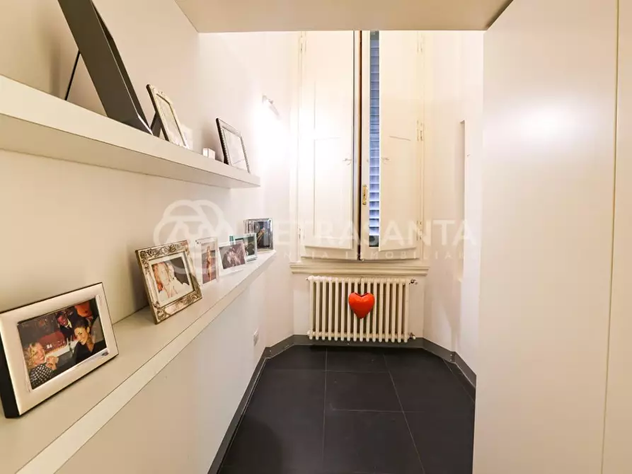Immagine 36 di Appartamento in vendita  a Firenze