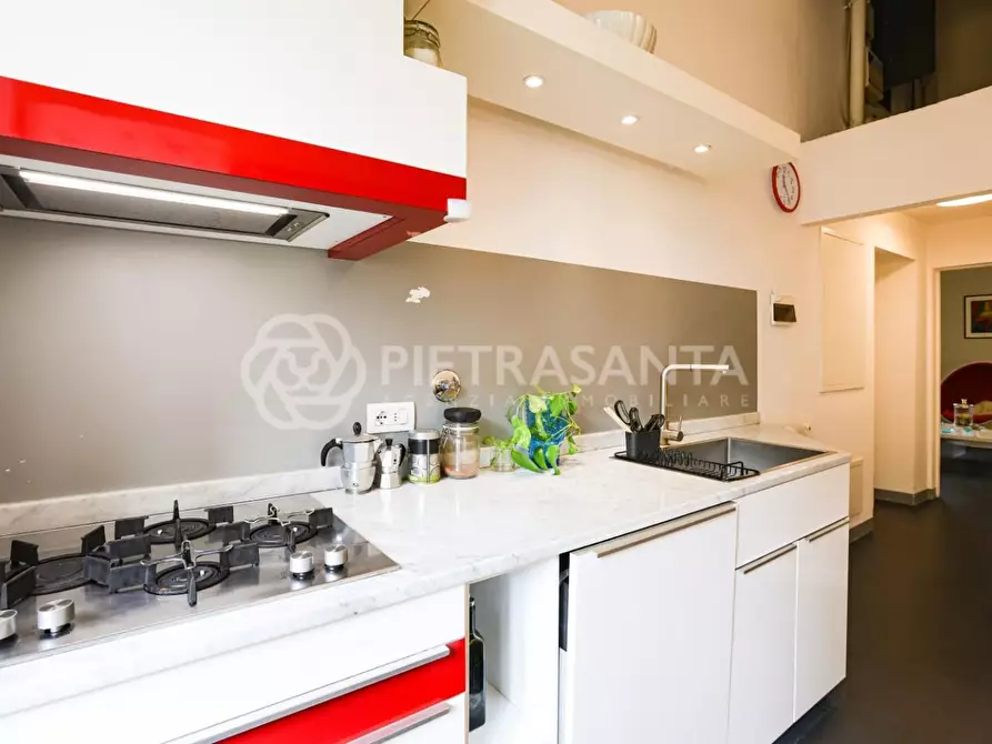 Immagine 15 di Appartamento in vendita  a Firenze
