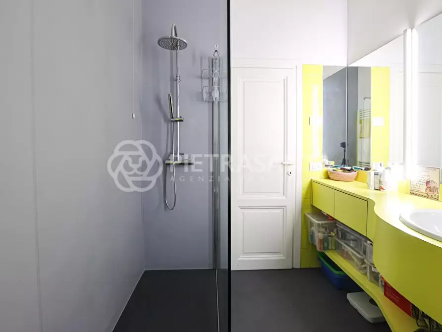 Immagine 64 di Appartamento in vendita  a Firenze