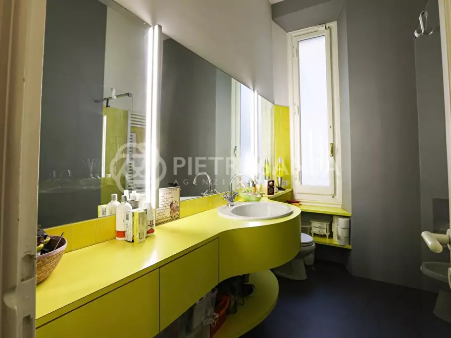 Immagine 58 di Appartamento in vendita  a Firenze