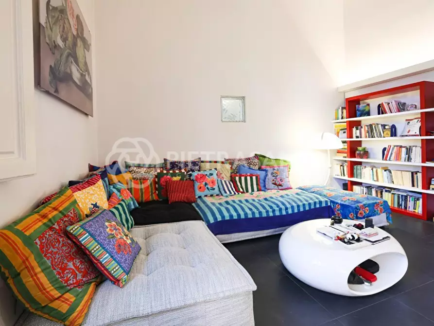 Immagine 42 di Appartamento in vendita  a Firenze