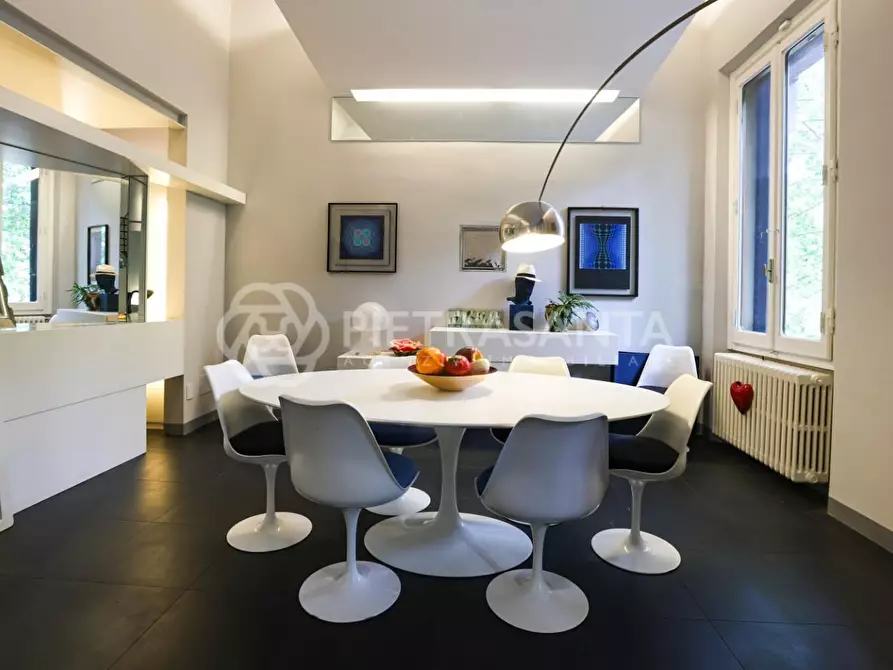 Immagine 11 di Appartamento in vendita  a Firenze
