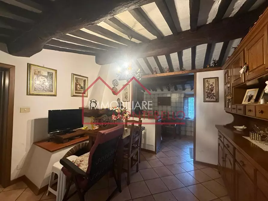 Immagine 5 di Appartamento in vendita  a Camaiore