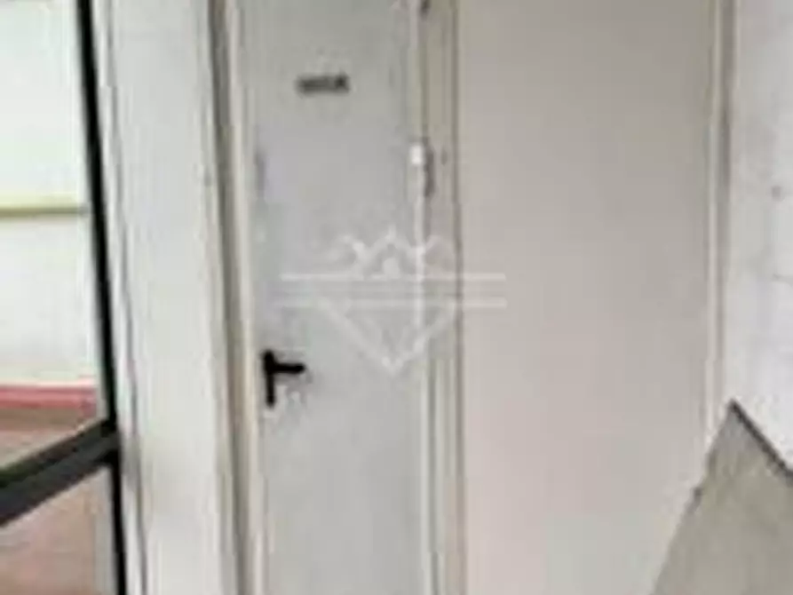 Immagine 16 di Capannone industriale in vendita  a Carrara