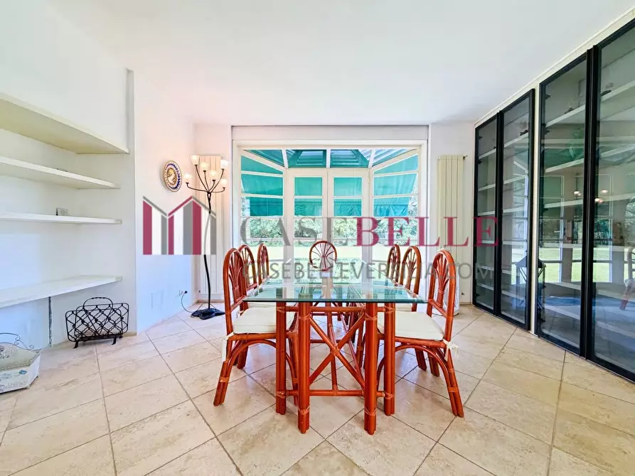 Immagine 6 di Casa colonica in affitto  a Pietrasanta