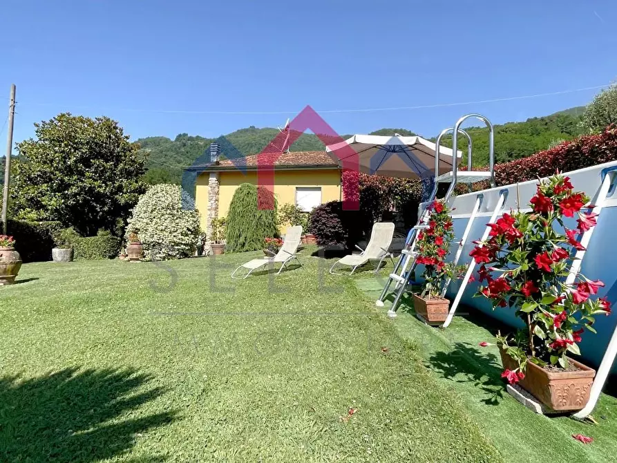 Immagine 50 di Casa indipendente in vendita  a Pescaglia