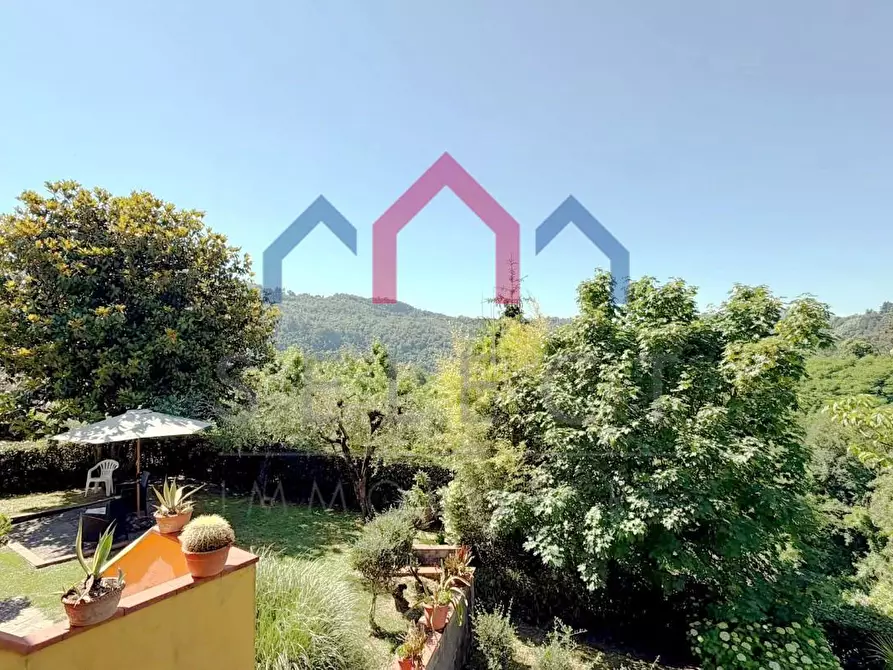 Immagine 15 di Casa indipendente in vendita  a Pescaglia