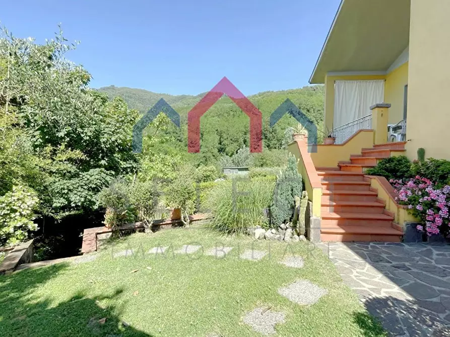 Immagine 12 di Casa indipendente in vendita  a Pescaglia