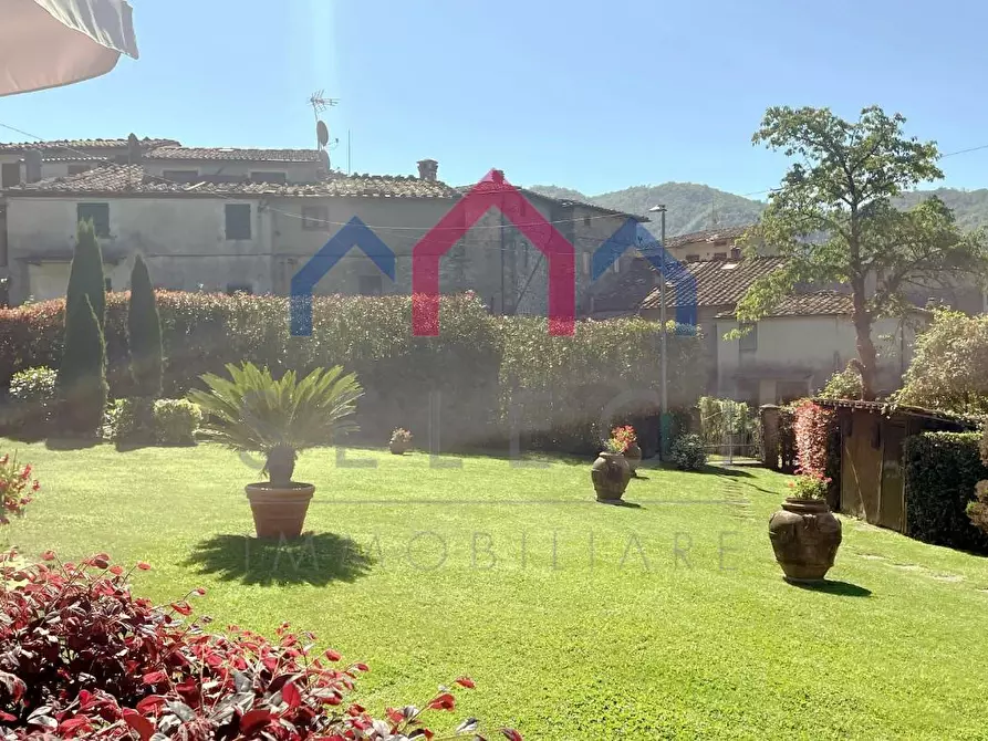 Immagine 77 di Casa indipendente in vendita  a Pescaglia