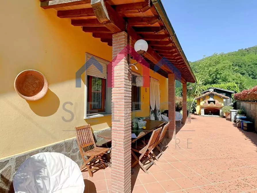 Immagine 80 di Casa indipendente in vendita  a Pescaglia
