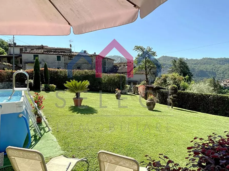 Immagine 1 di Casa indipendente in vendita  a Pescaglia