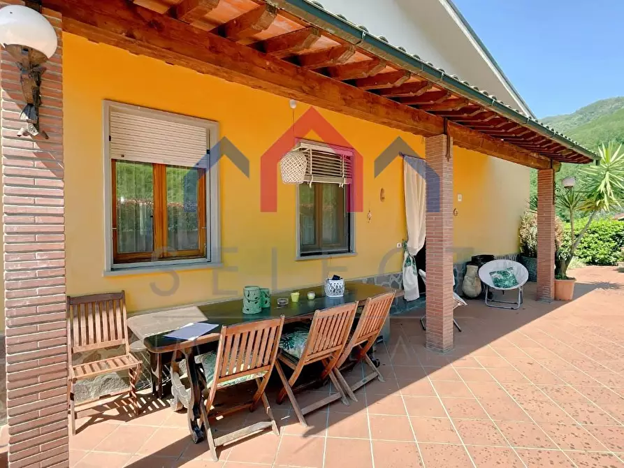 Immagine 79 di Casa indipendente in vendita  a Pescaglia