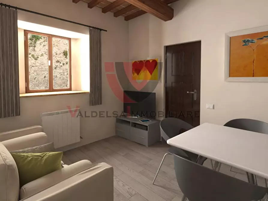 Immagine 2 di Appartamento in vendita  a Colle Di Val D'elsa