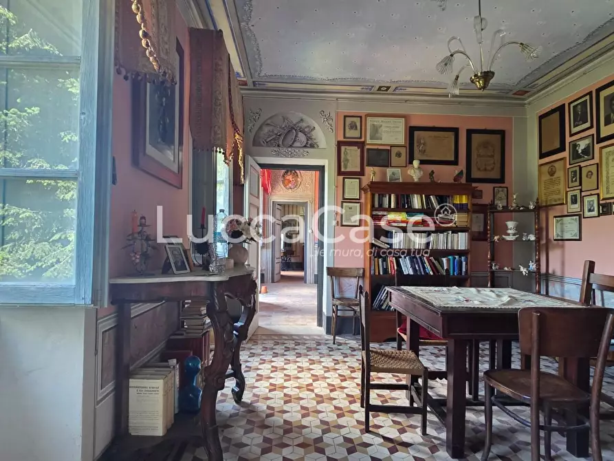 Immagine 8 di Villa in vendita  a Coreglia Antelminelli