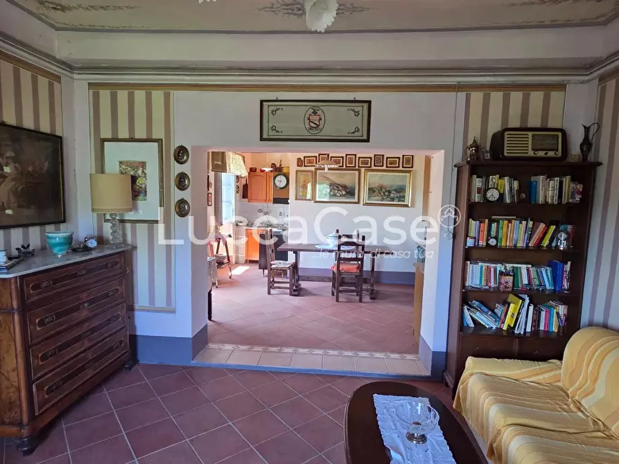 Immagine 2 di Villa in vendita  a Coreglia Antelminelli