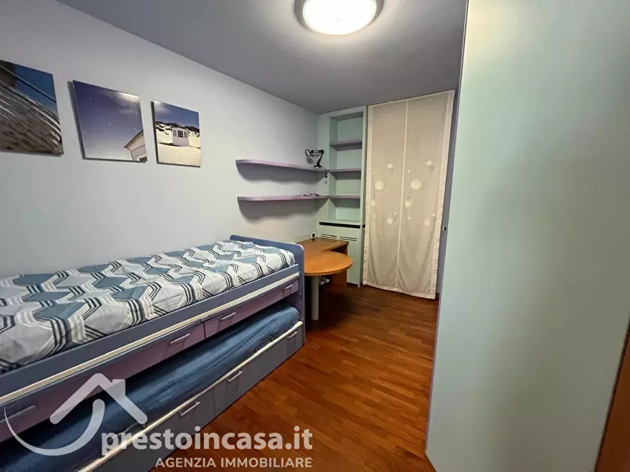 Immagine 26 di Appartamento in vendita  a Viareggio