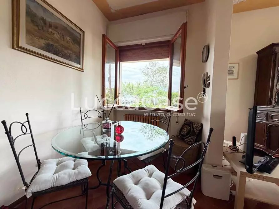Immagine 33 di Villa in vendita  a Capannori