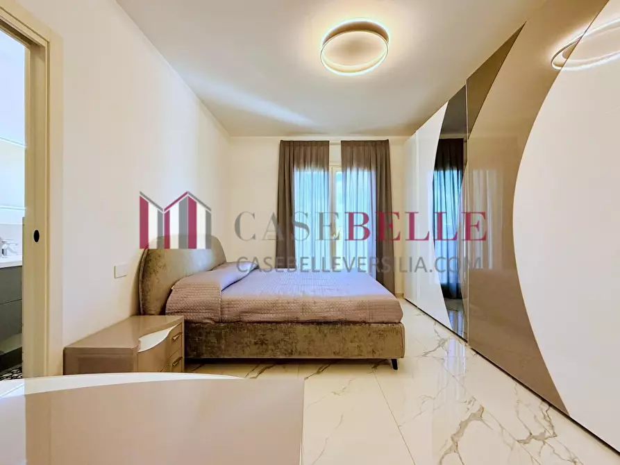 Immagine 34 di Villa in vendita  a Pietrasanta