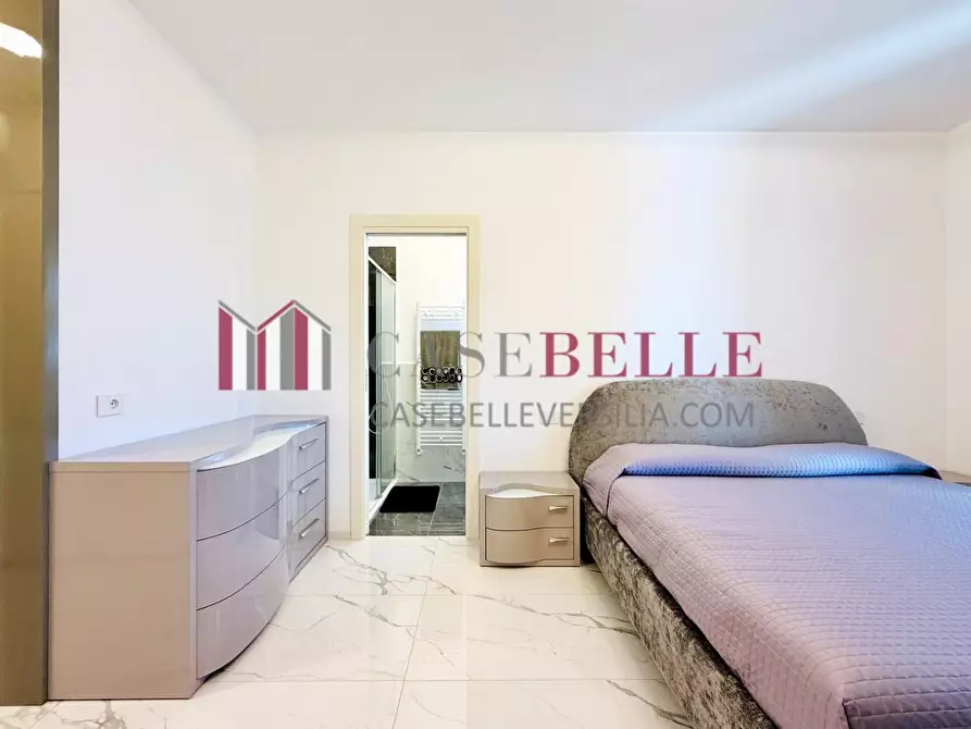 Immagine 36 di Villa in vendita  a Pietrasanta