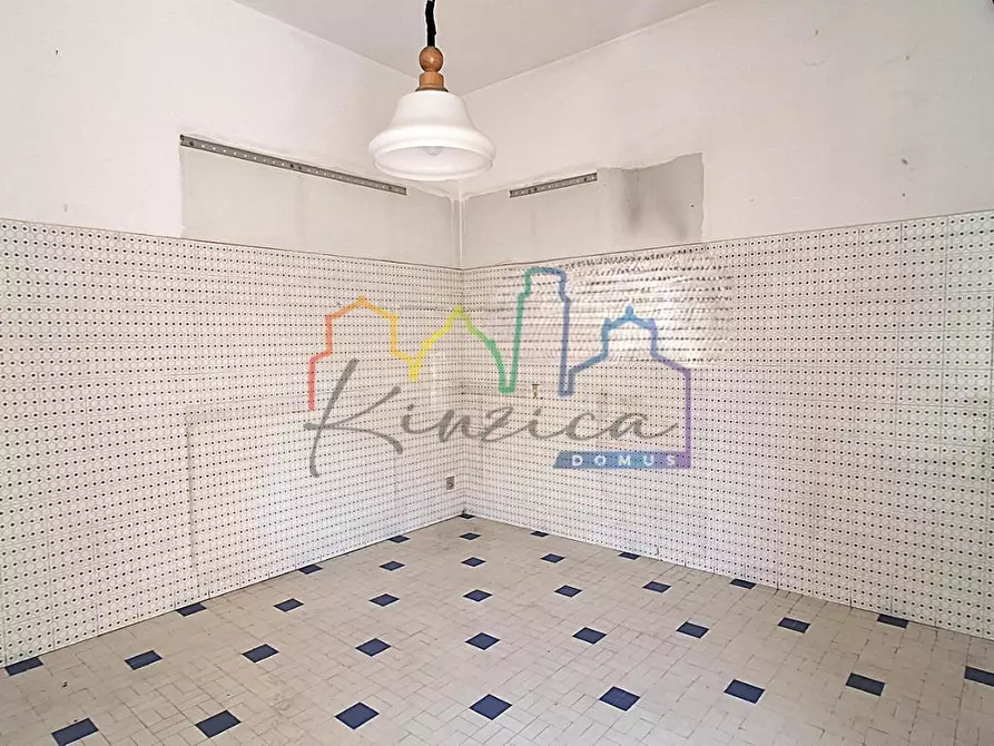 Immagine 4 di Appartamento in vendita  a Pisa