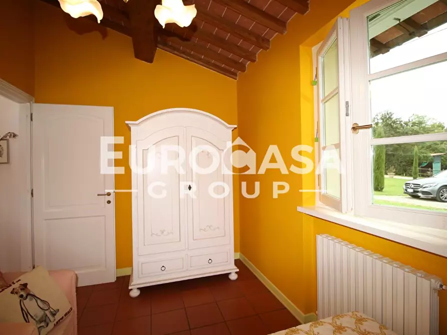 Immagine 18 di Villa in vendita  a Capannori