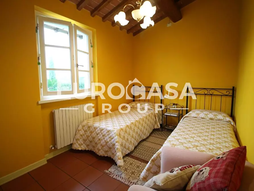 Immagine 16 di Villa in vendita  a Capannori