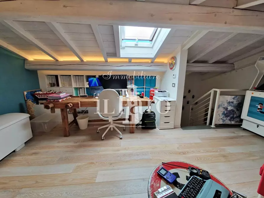 Immagine 52 di Villetta a schiera in vendita  a Campi Bisenzio