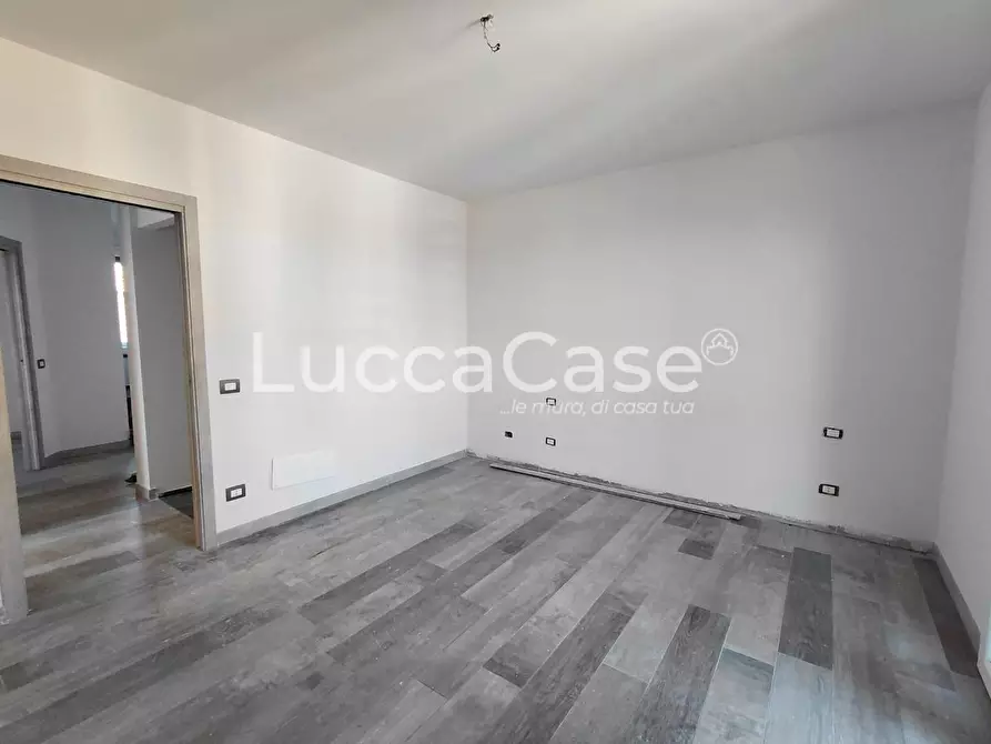 Immagine 15 di Villa in vendita  a Altopascio