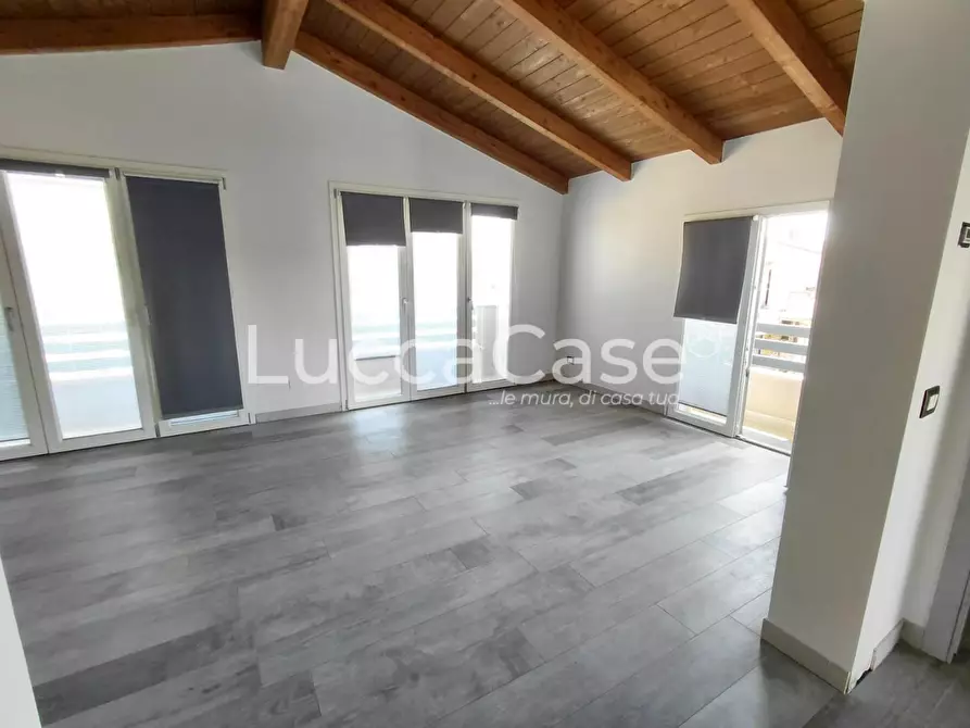 Immagine 28 di Villa in vendita  a Altopascio