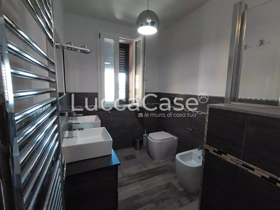 Immagine 17 di Villa in vendita  a Altopascio